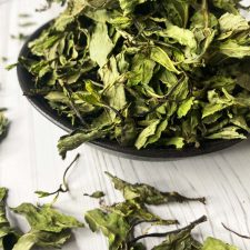 نعناع خشک شده 100 گرمی ممتاز قلب سبز